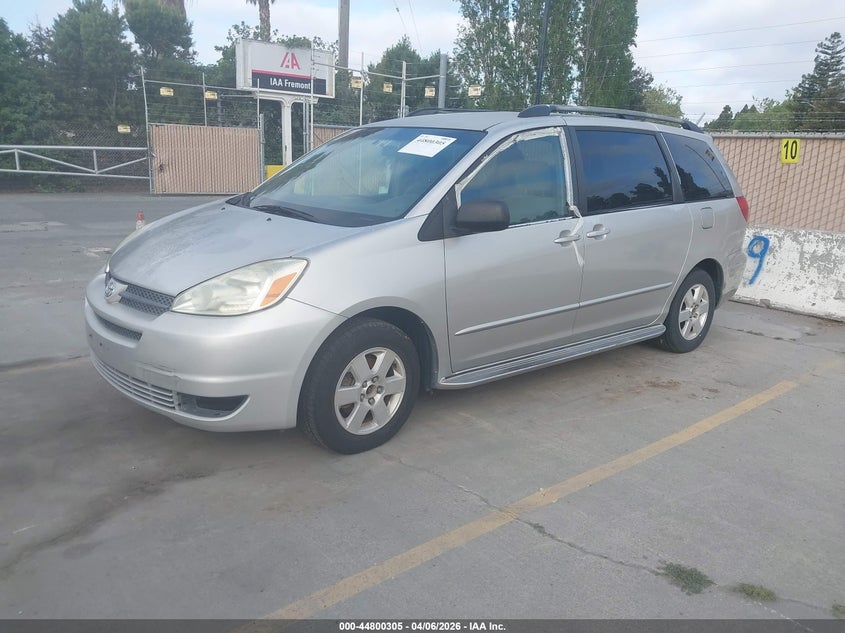 2004 Toyota Sienna Le