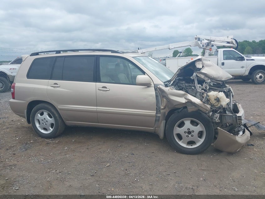 2004 Toyota Highlander Limited V6 VIN: JTEEP21A240048993 Lot: 44800338