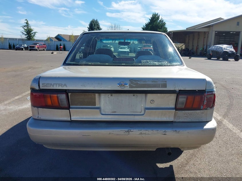 1994 Nissan Sentra E/Xe/Gxe/Le VIN: 1N4EB31F2RC877482 Lot: 44800382