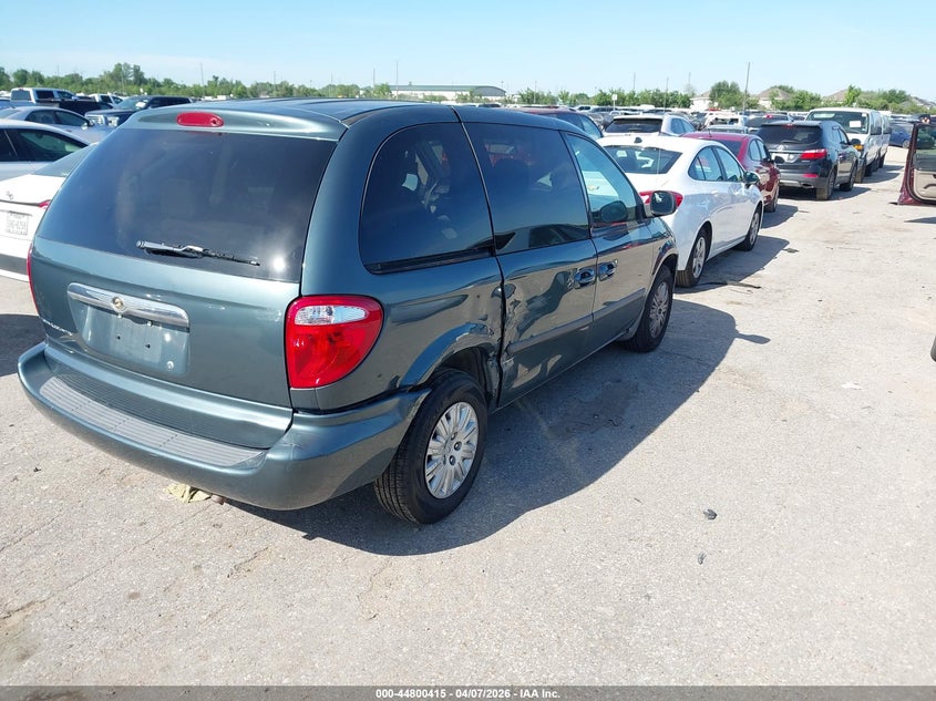 2006 Chrysler Town & Country