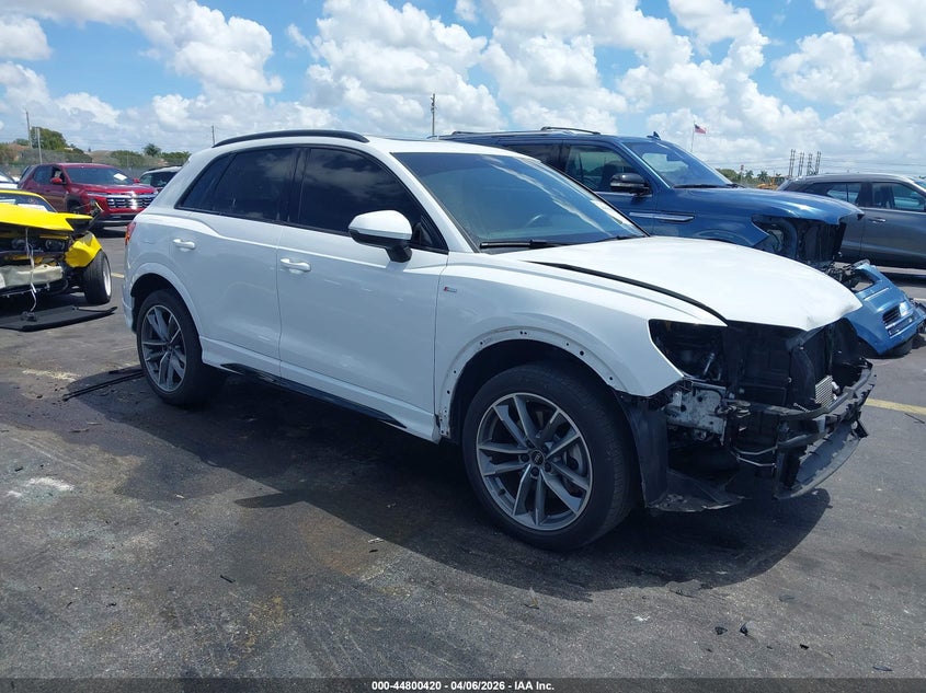 2021 Audi Q3 Premium 45 Tfsi S Line Quattro Tiptronic
