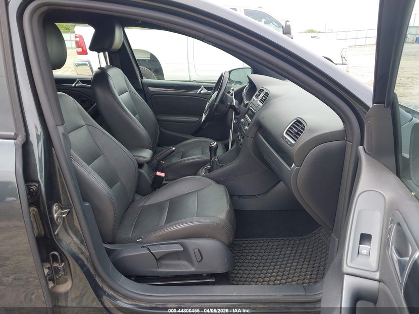 2012 Volkswagen Gti 4-Door