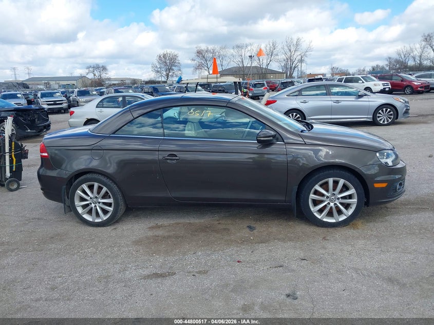 2016 Volkswagen Eos Komfort VIN: WVWBW8AH1GV000144 Lot: 44800517