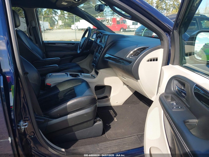 2017 Dodge Grand Caravan Sxt