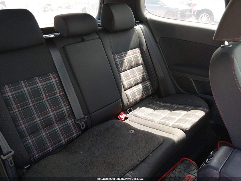 2013 Volkswagen Gti 2-Door VIN: WVWEV7AJ7DW031417 Lot: 44800550