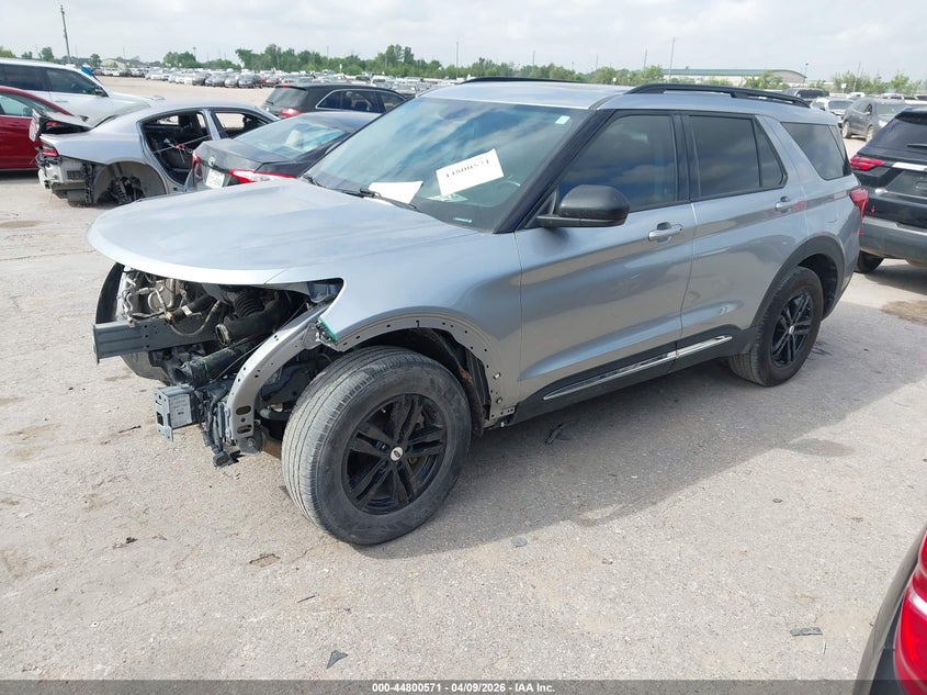 Vin: 1fmsk8dh2ngb47562, lot: 45297837, ford explorer xlt 20222