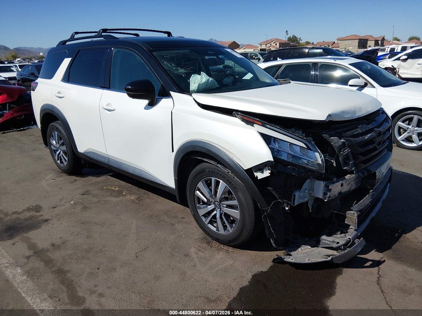 2022 Nissan Pathfinder Sl 2Wd