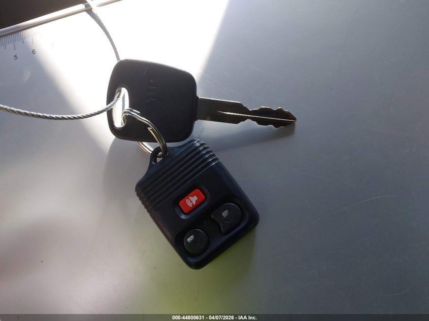 1998 Ford Explorer Eddie Bauer/Limited/Xlt VIN: 1FMZU35P4WZA11392 Lot: 44800631