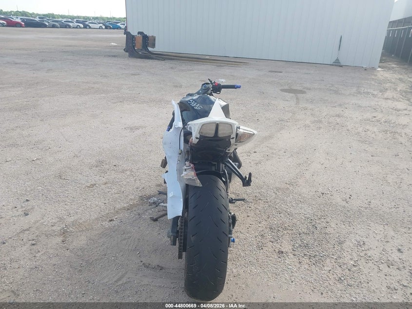 2006 Suzuki Gsx-R750 K6 VIN: JS1GR7KA062109746 Lot: 44800669