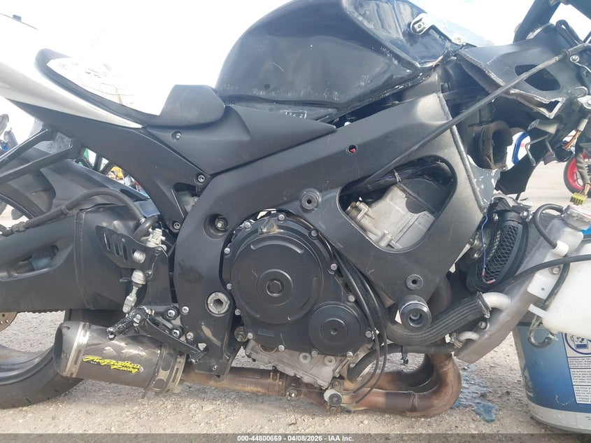 2006 Suzuki Gsx-R750 K6 VIN: JS1GR7KA062109746 Lot: 44800669