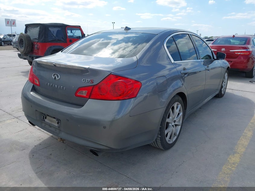 2012 INFINITI G37 auction photo 4