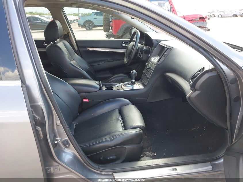 2012 INFINITI G37 auction photo 5
