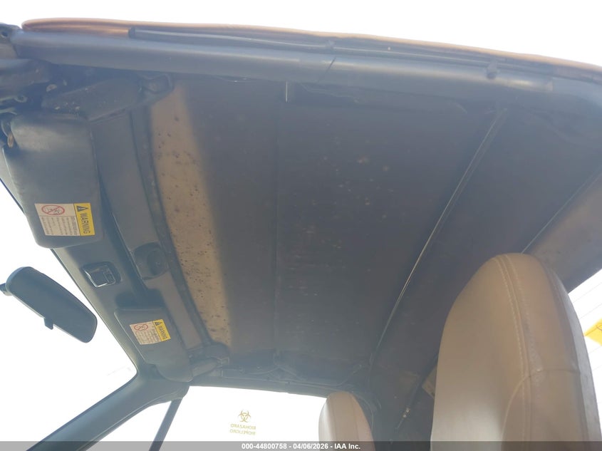 2000 Mazda Mx-5 Miata Ls/Special Edition VIN: JM1NB3538Y0152933 Lot: 44800758