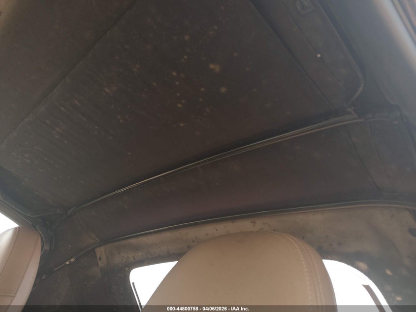 2000 Mazda Mx-5 Miata Ls/Special Edition VIN: JM1NB3538Y0152933 Lot: 44800758