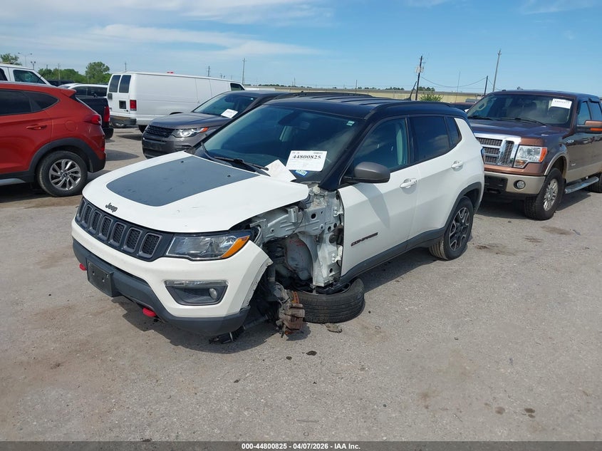 2019 Jeep Compass Trailhawk 4x4 3C4NJDDB0KT795935 photo 1