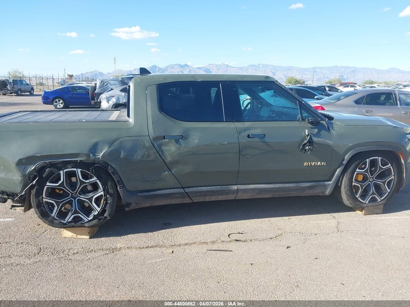 2022 RIVIAN R1T auction photo 6