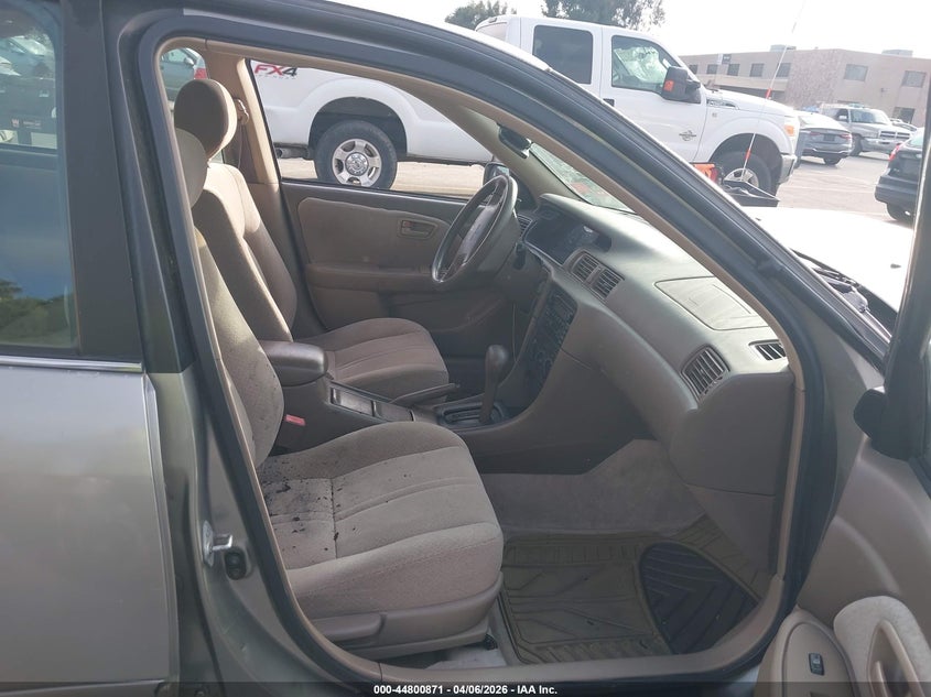 2000 Toyota Camry Le V6