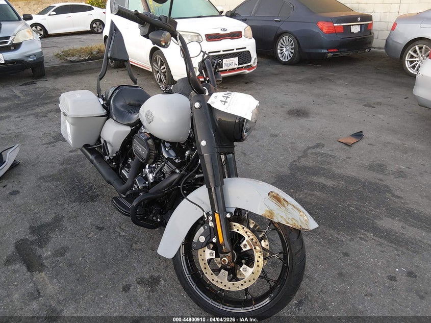 2025 HARLEY-DAVIDSON ROAD KING SPORT_BIKE 2