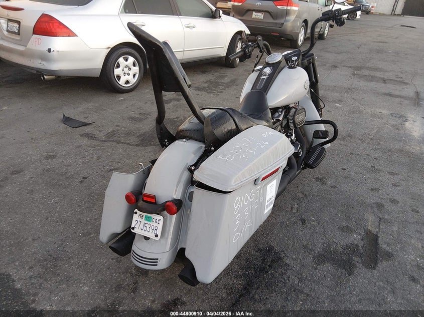 2025 HARLEY-DAVIDSON ROAD KING SPORT_BIKE 2