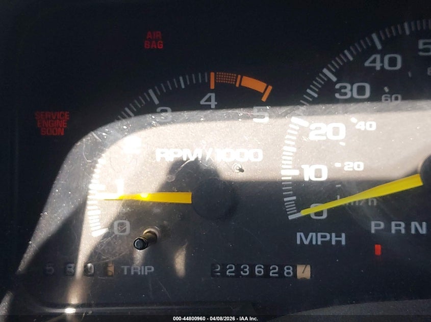 1995 CHEVROLET GMT-400 COUPE 5.0L V8 FI OHV 16V F2