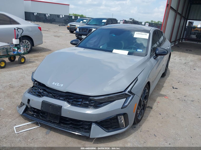 2025 KIA K5 auction photo 2
