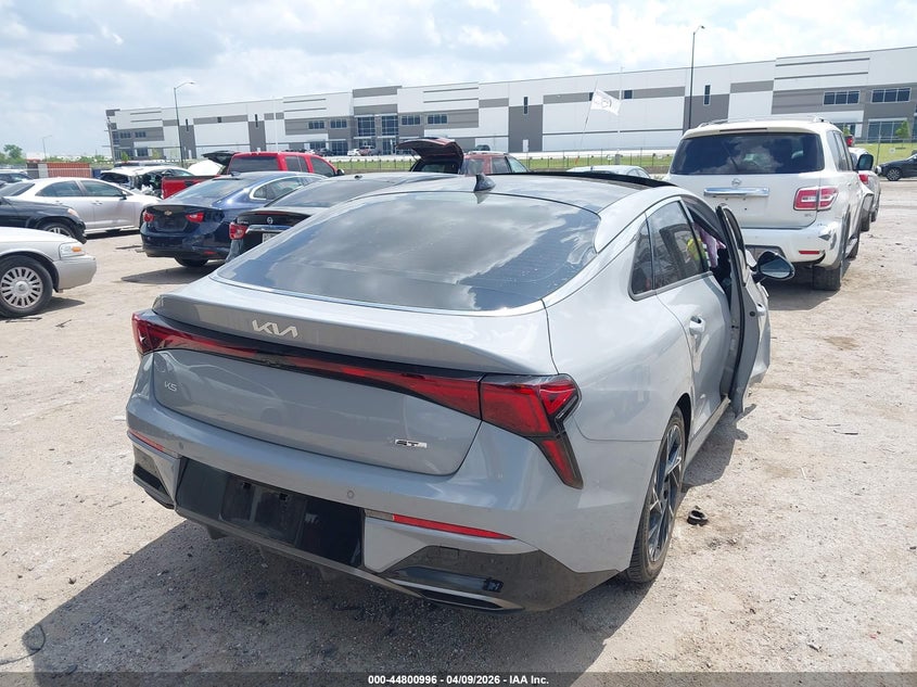 2025 KIA K5 auction photo 4