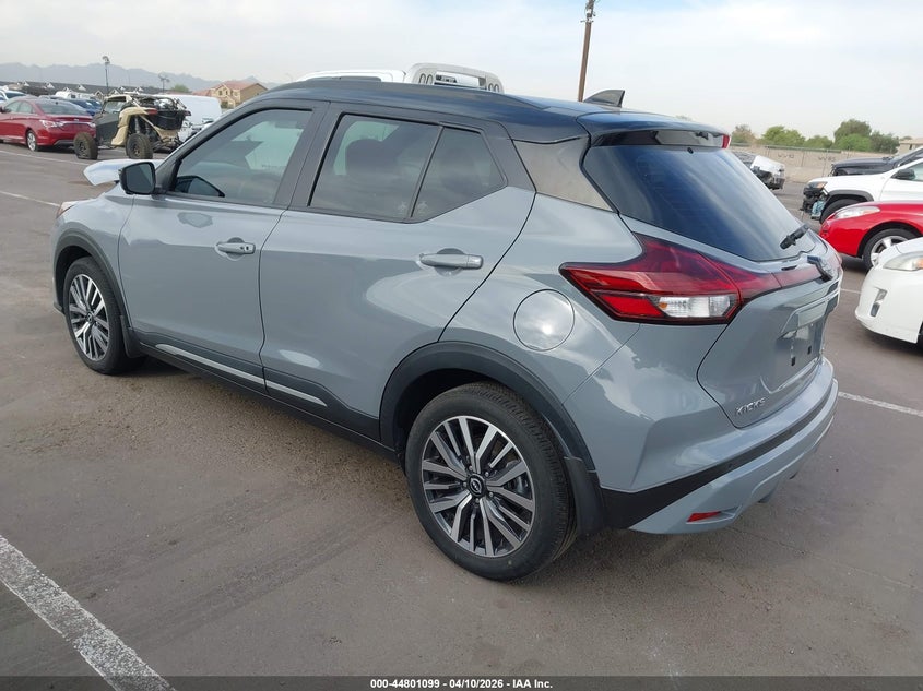 2023 Nissan Kicks Sr Xtronic Cvt