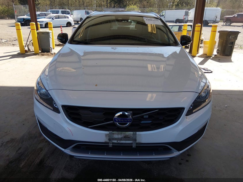 2017 Volvo V60 Cross Country T5 VIN: YV440MWK0H1026022 Lot: 44801150