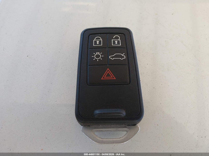 2017 Volvo V60 Cross Country T5 VIN: YV440MWK0H1026022 Lot: 44801150