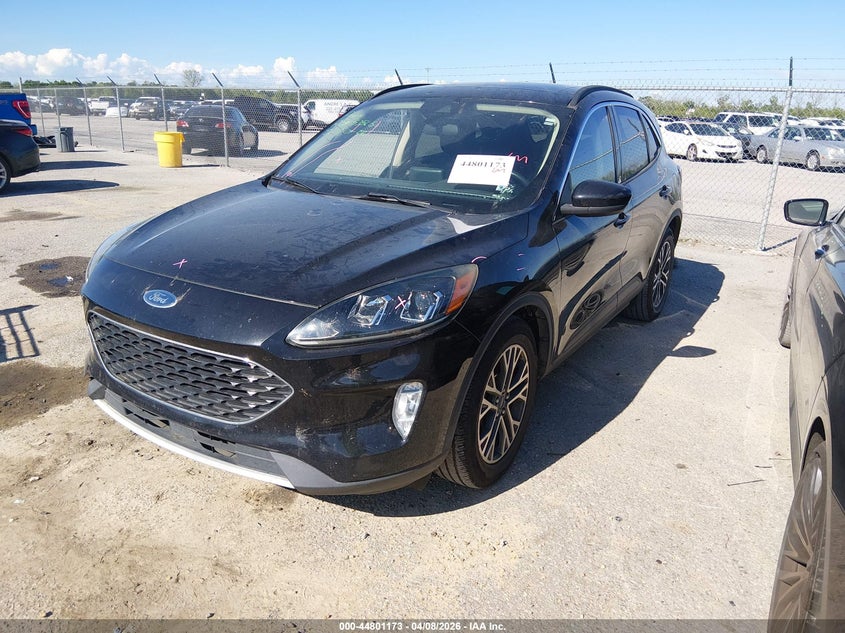 2020 Ford Escape Sel