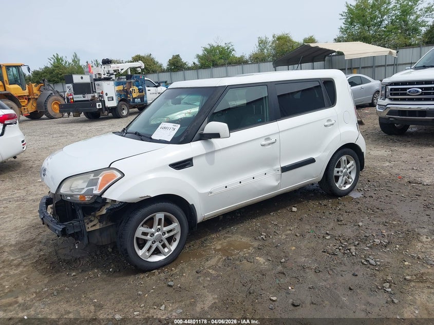 2011 Kia Soul +