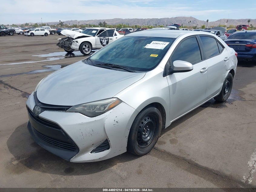 2019 Toyota Corolla Le 5YFBURHE7KP889440 photo 1