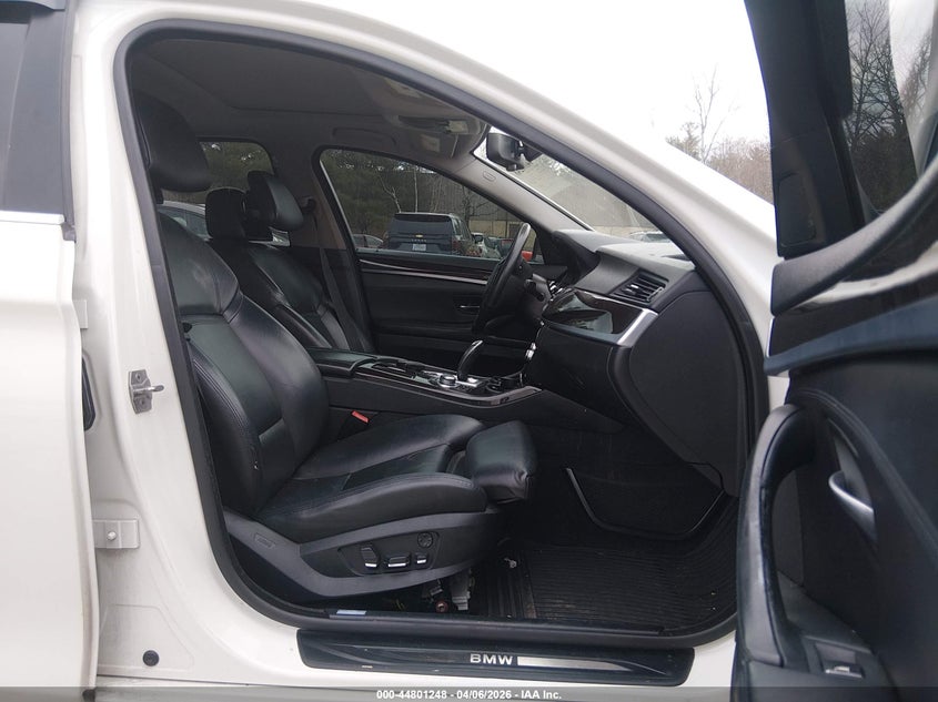 2013 BMW 528I xDrive