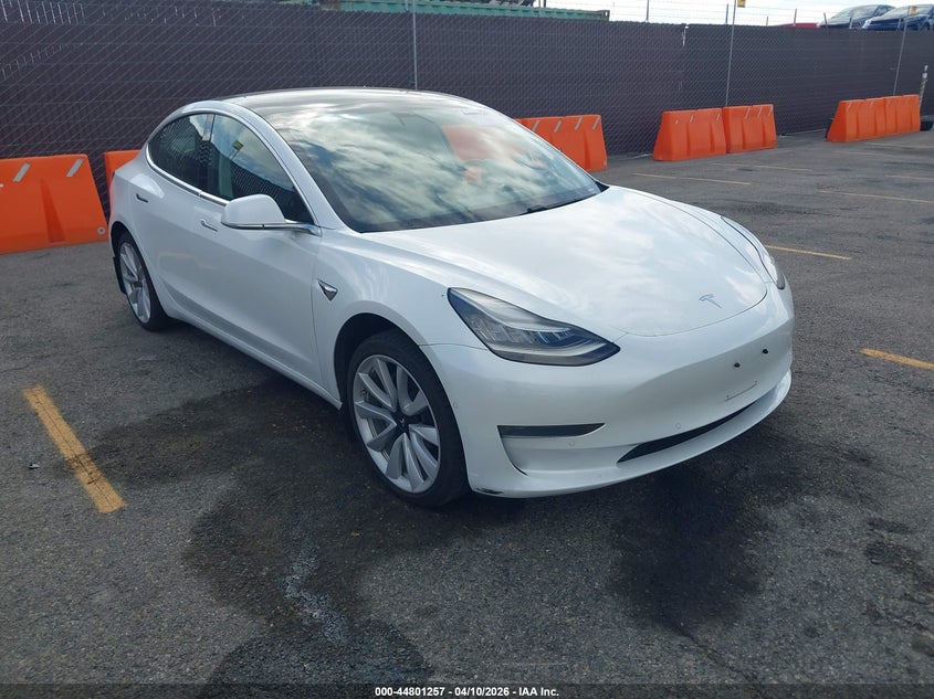 2020 Tesla Model 3 Standard Range Plus Rear-Wheel Drive/Standard Range Rear-Wheel Drive