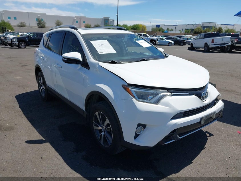 JTMWFREV2GJ066118 2016 Toyota Rav4 Xle auction photo 1