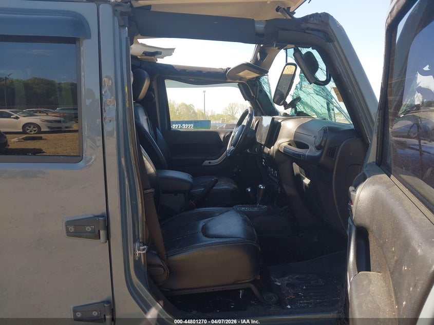 2014 Jeep Wrangler Unlimited Sahara