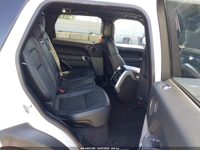 2018 Land Rover Range Rover Sport Hse Td6 VIN: SALWR2RK6JA696934 Lot: 44801395