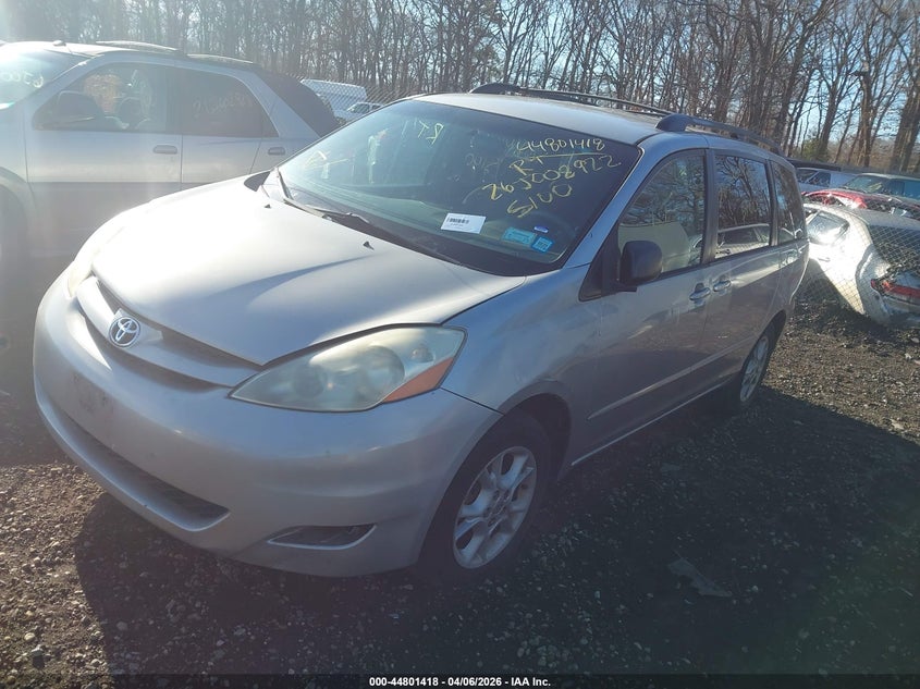 2006 Toyota Sienna Le