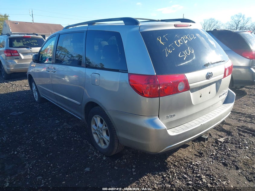 2006 Toyota Sienna Le