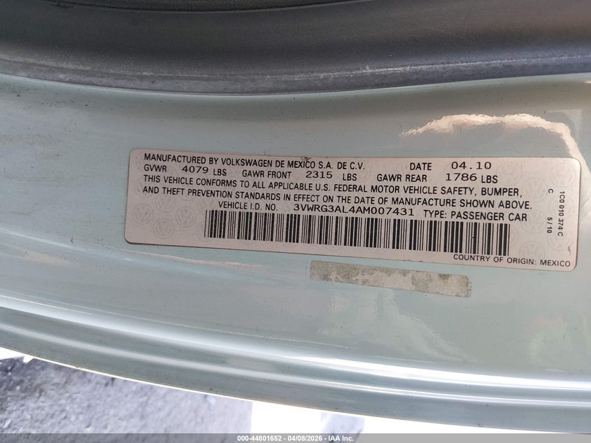 2010 Volkswagen New Beetle 2.5L Final Edition VIN: 3VWRG3AL4AM007431 Lot: 44801652