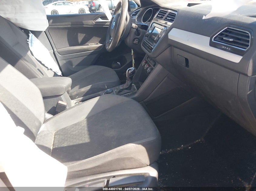 2019 Volkswagen Tiguan 2.0T S