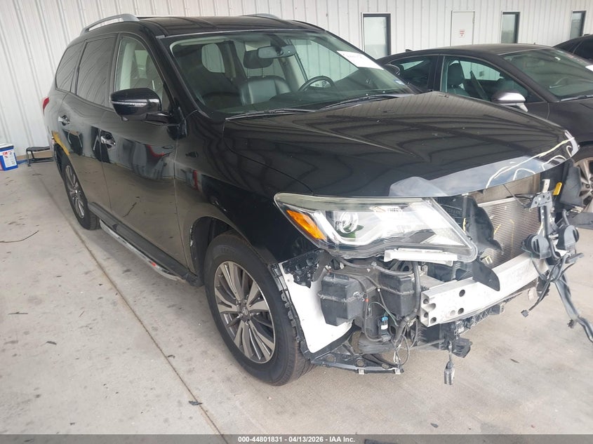 2019 Nissan Pathfinder Sl