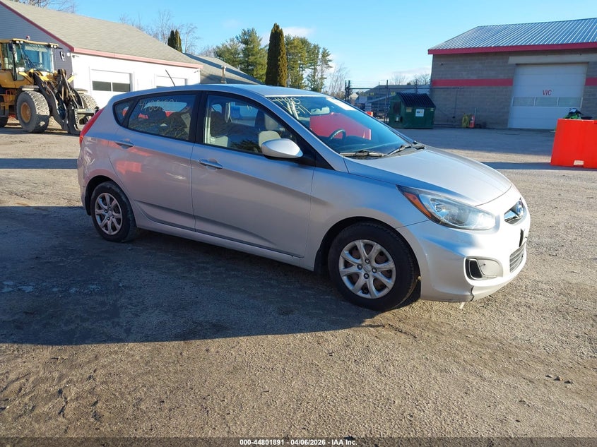 2012 Hyundai Accent Gs