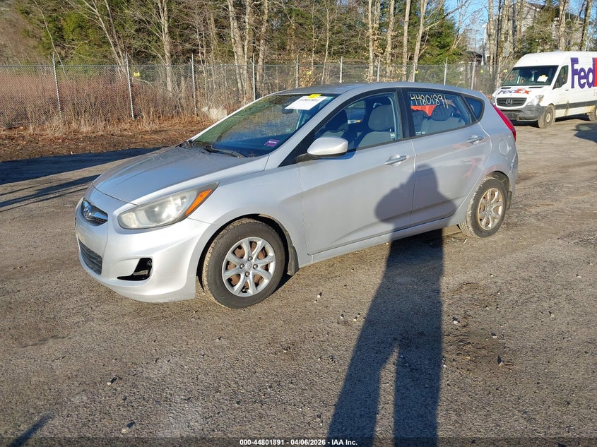 2012 Hyundai Accent Gs