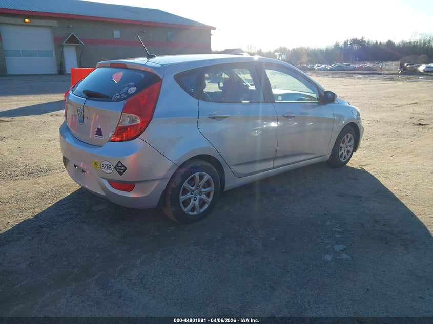 2012 Hyundai Accent Gs