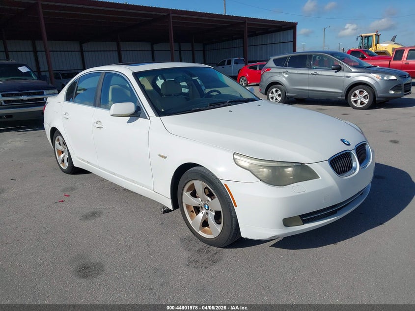2008 BMW 528I