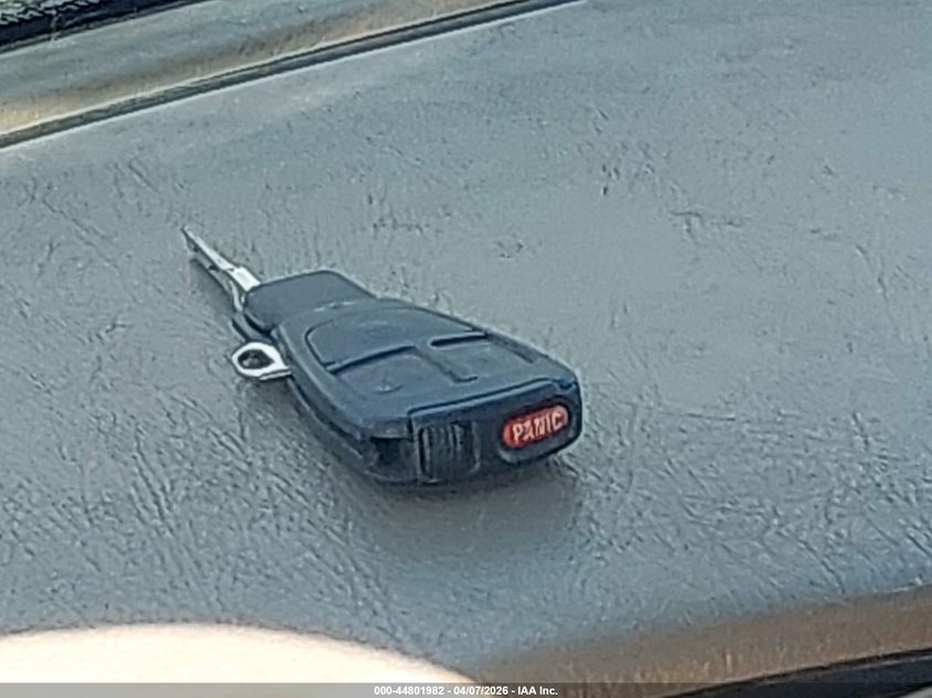 1998 Mercedes-Benz E 320 VIN: WDBJF65F9WA505393 Lot: 44801982