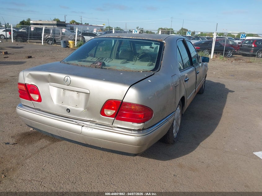 1998 Mercedes-Benz E 320