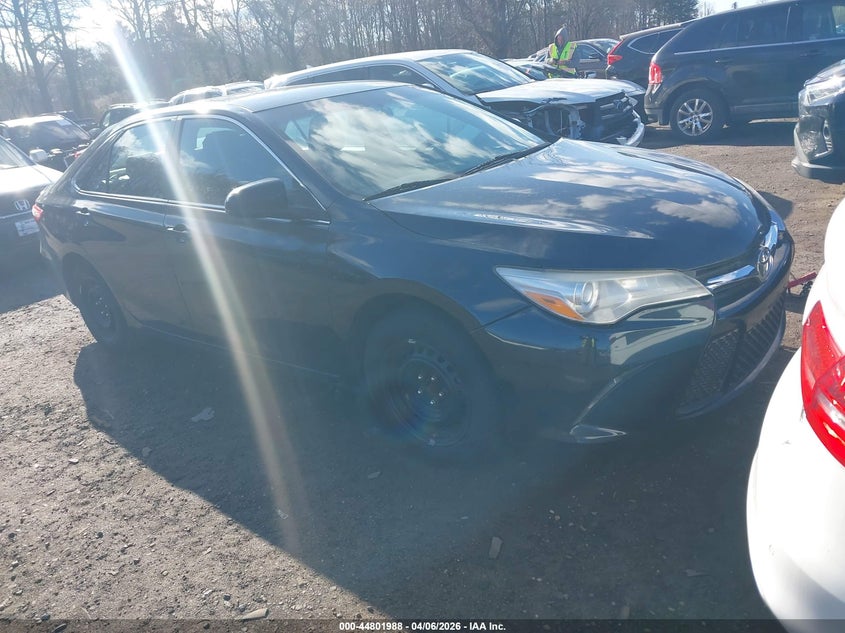 2017 Toyota Camry Le