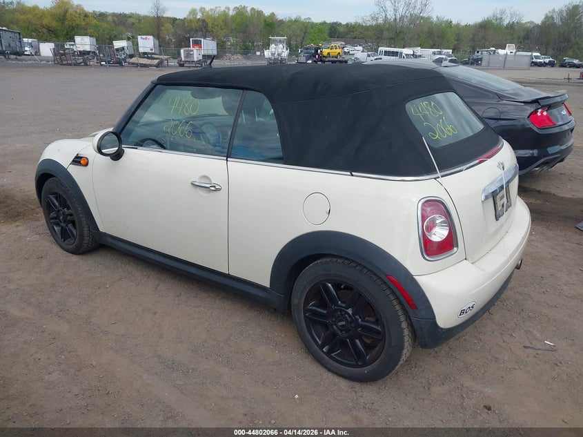 2013 Mini Convertible Cooper